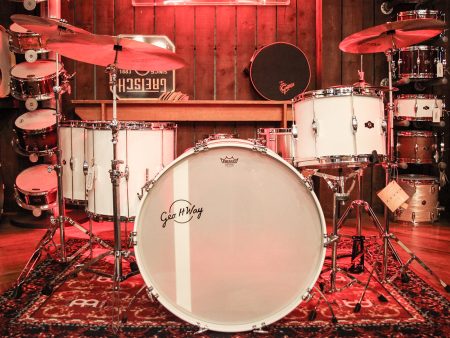 George Way Tradition Walnut 4 Piece Drum Kit in Matte White Hot on Sale